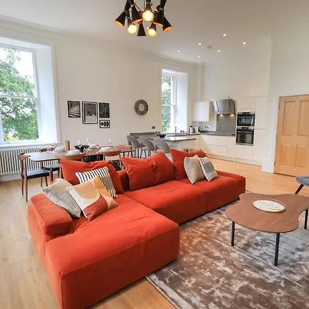 The Kathleen Stone Cross Mansion *