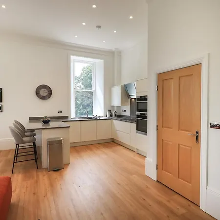 The Kathleen Stone Cross Mansion Apartment