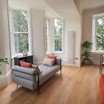 The Kathleen Stone Cross Mansion Apartament Ulverston